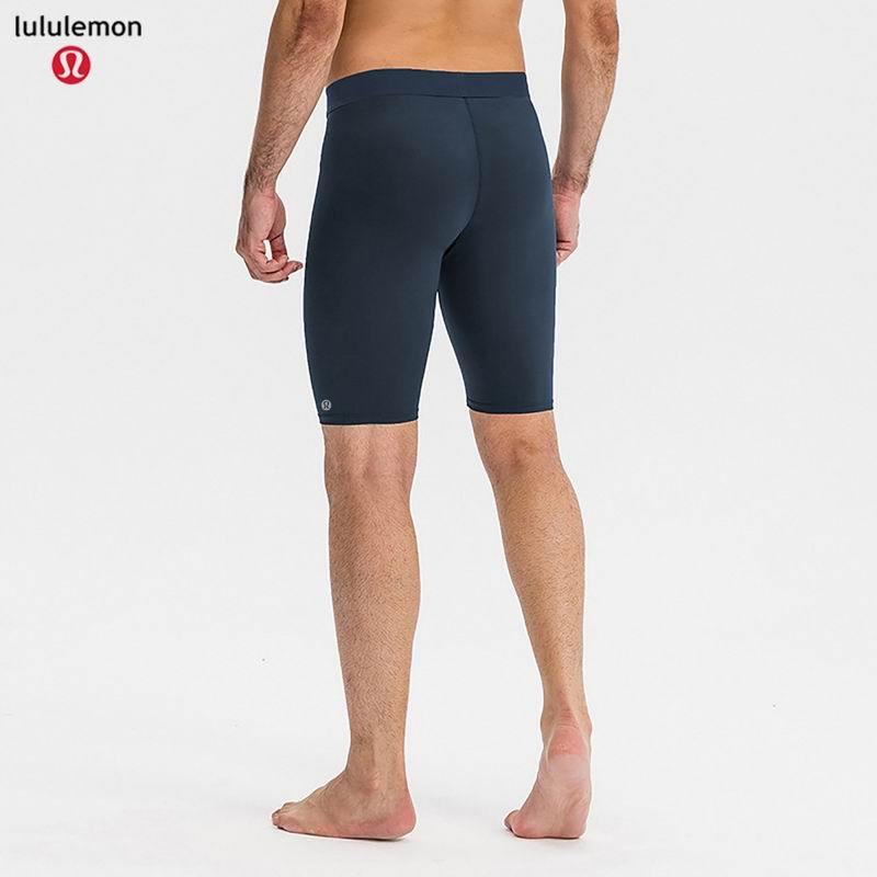 Lululemon Men's Shorts 12